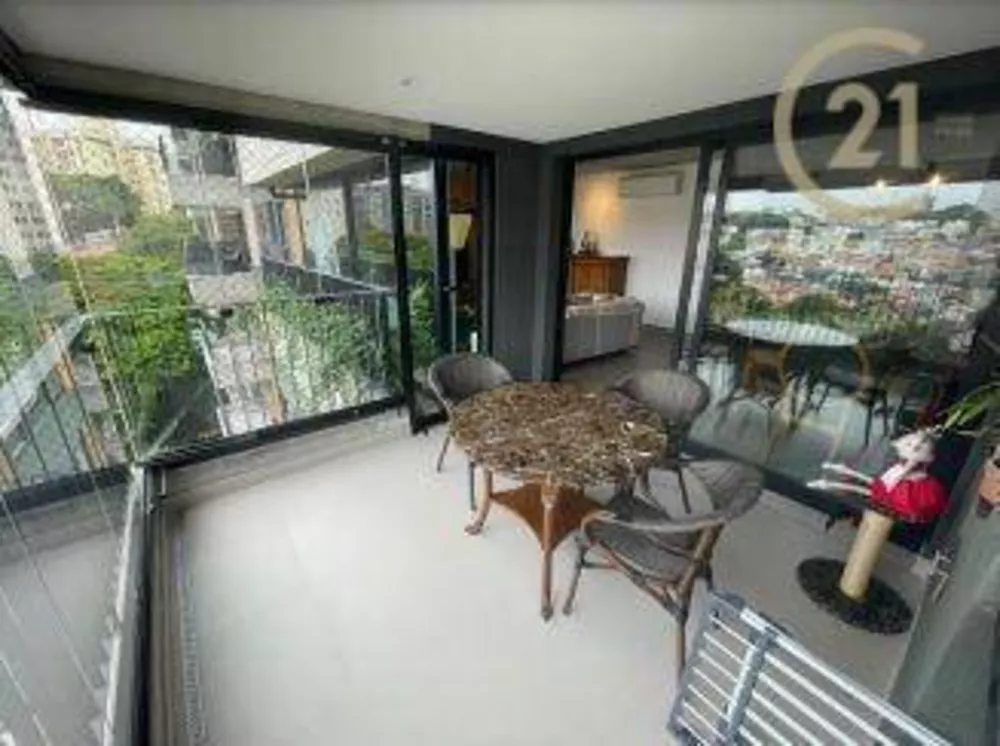 Apartamento à venda com 3 quartos, 143m² - Foto 3