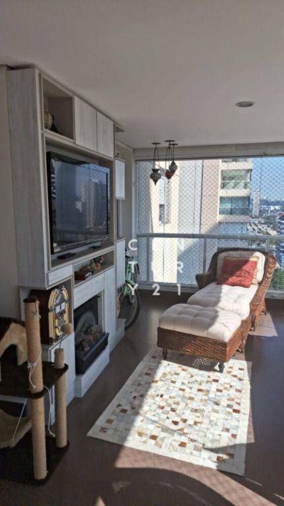 Apartamento, 3 quartos, 183 m² - Foto 1