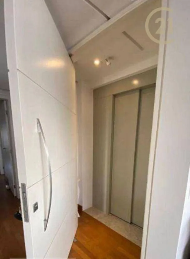 Apartamento, 3 quartos, 140 m² - Foto 1