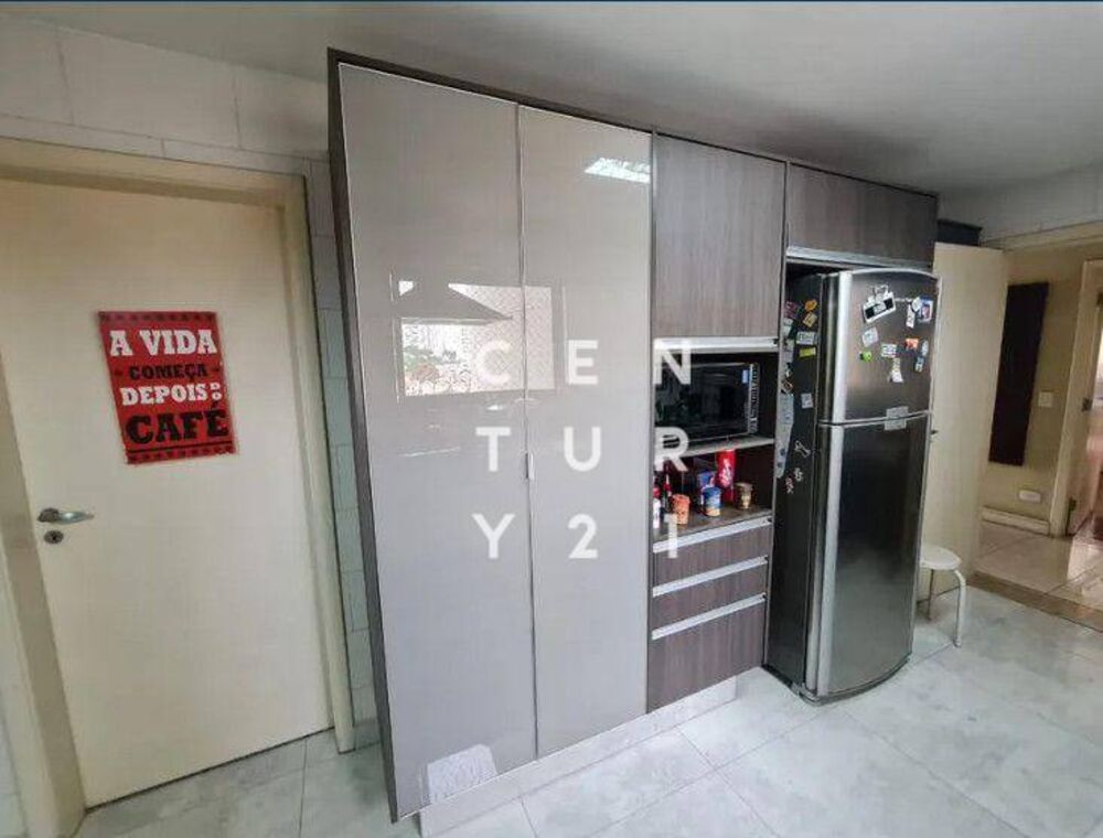 Apartamento, 3 quartos, 177 m² - Foto 1