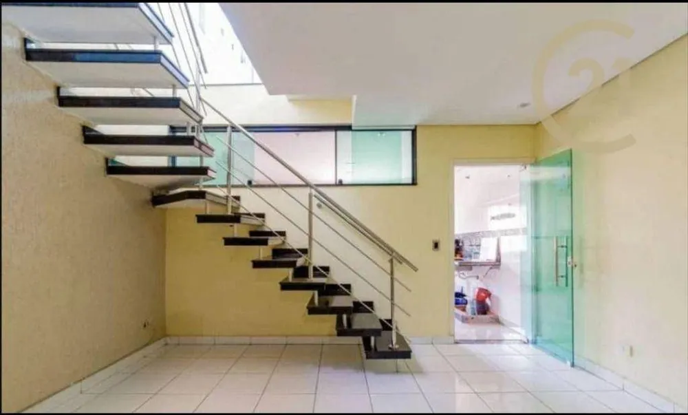 Sobrado, 3 quartos, 320 m² - Foto 1