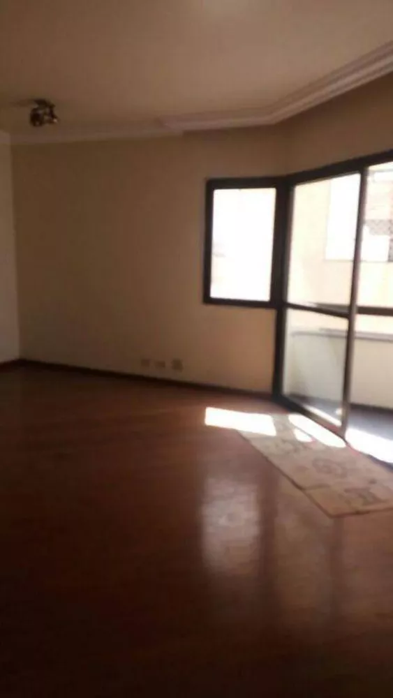 Apartamento para alugar com 3 quartos, 109m² - Foto 1