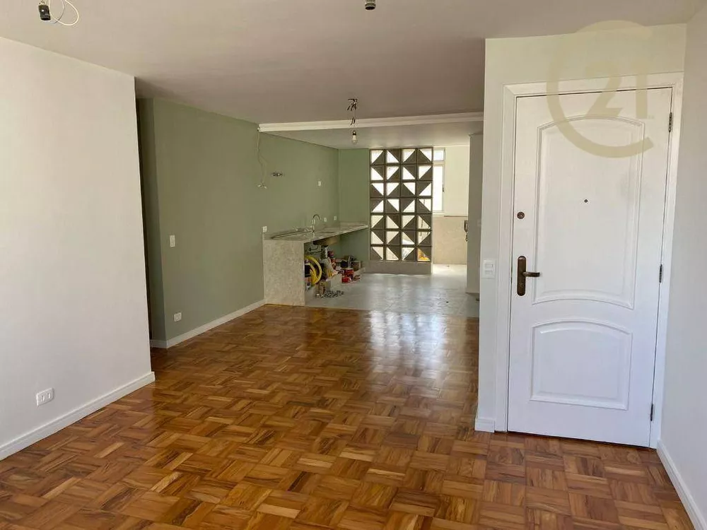 Apartamento à venda com 3 quartos, 120m² - Foto 1