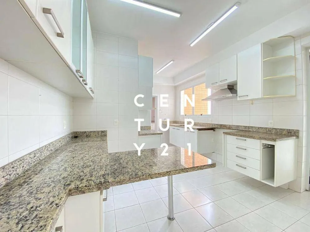 Apartamento, 3 quartos, 205 m² - Foto 2