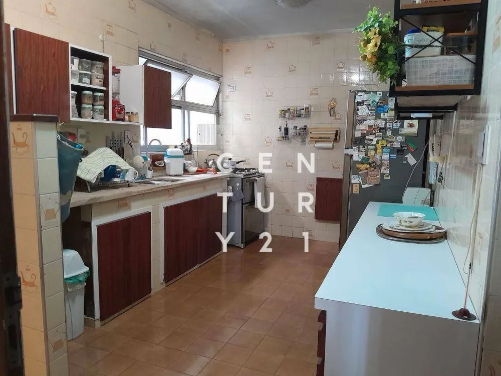 Apartamento, 3 quartos, 131 m² - Foto 2