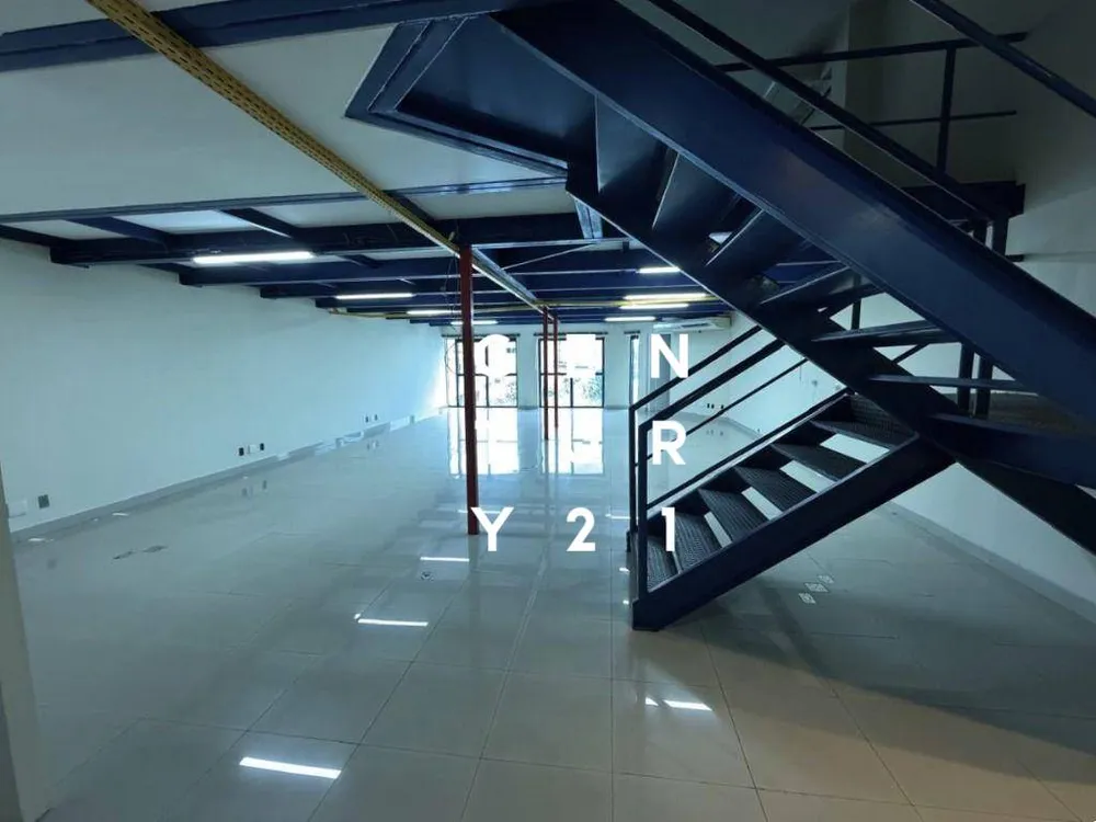 Sala-Conjunto, 250 m² - Foto 1