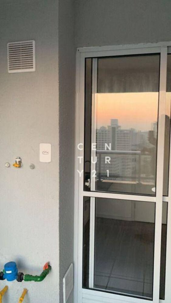 Apartamento à venda com 2 quartos, 31m² - Foto 2