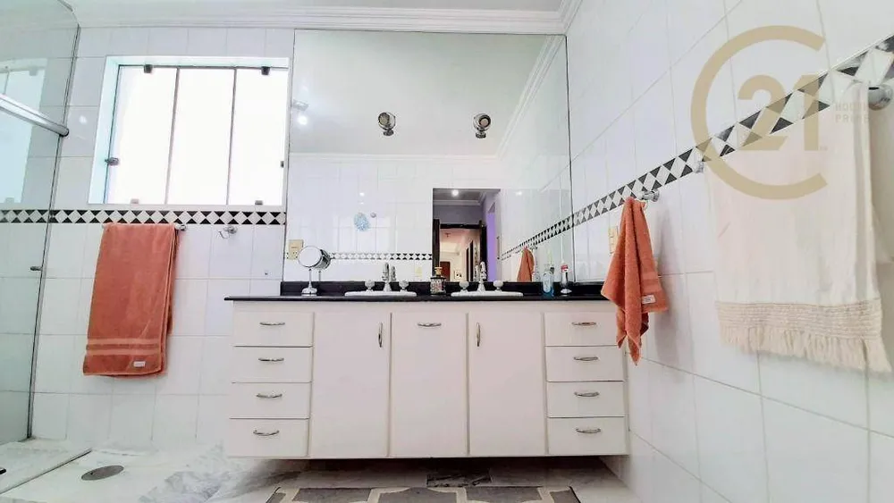 Casa, 3 quartos, 307 m² - Foto 30
