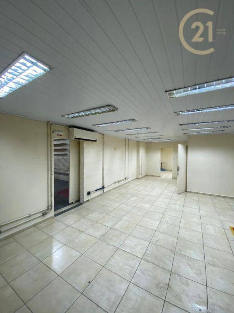 Loja-Salão, 250 m² - Foto 1