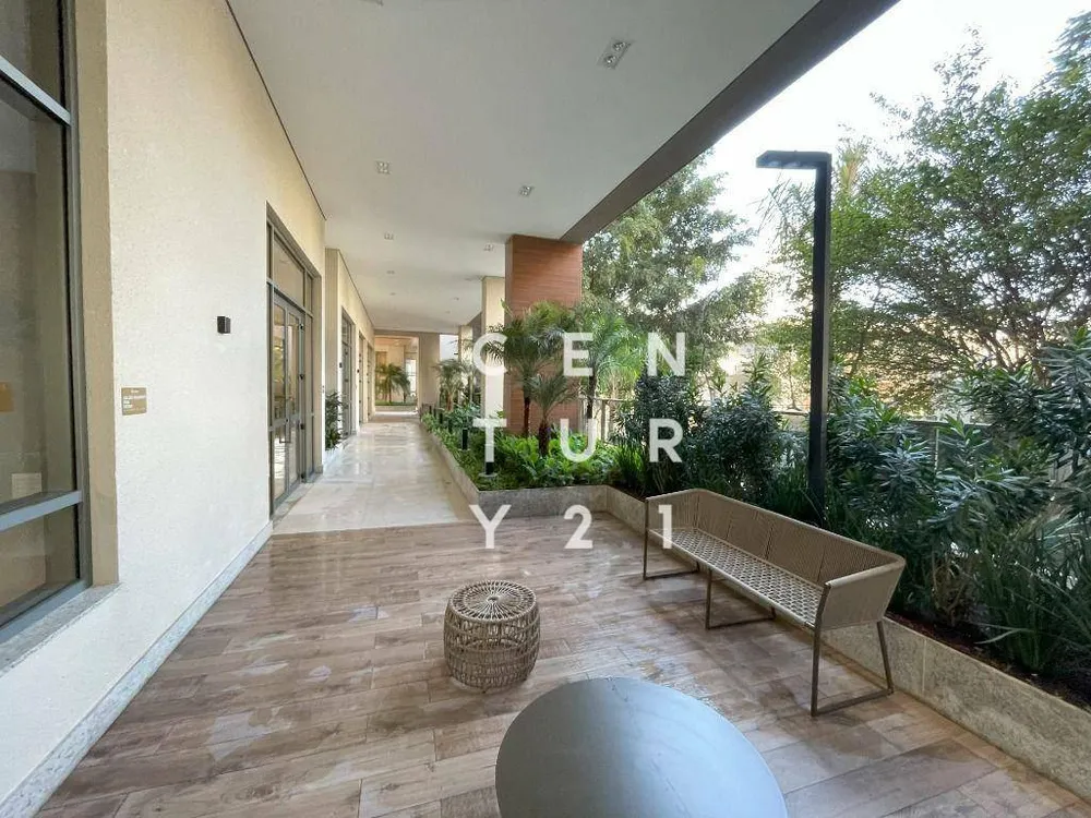 Apartamento, 3 quartos, 222 m² - Foto 2