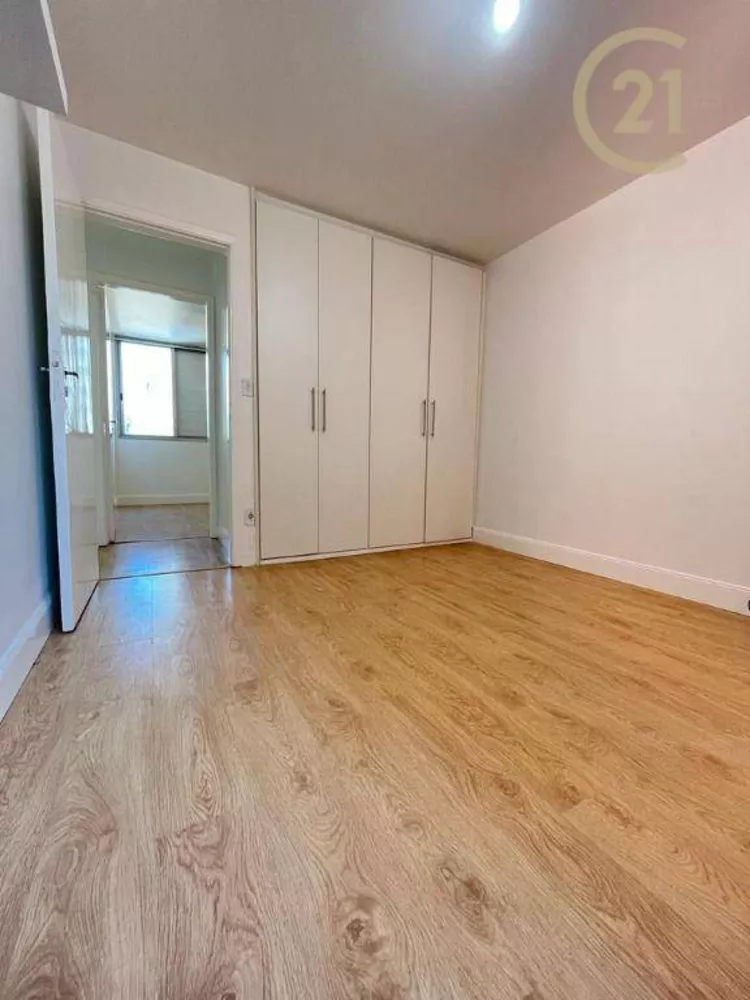 Apartamento à venda com 2 quartos, 70m² - Foto 4