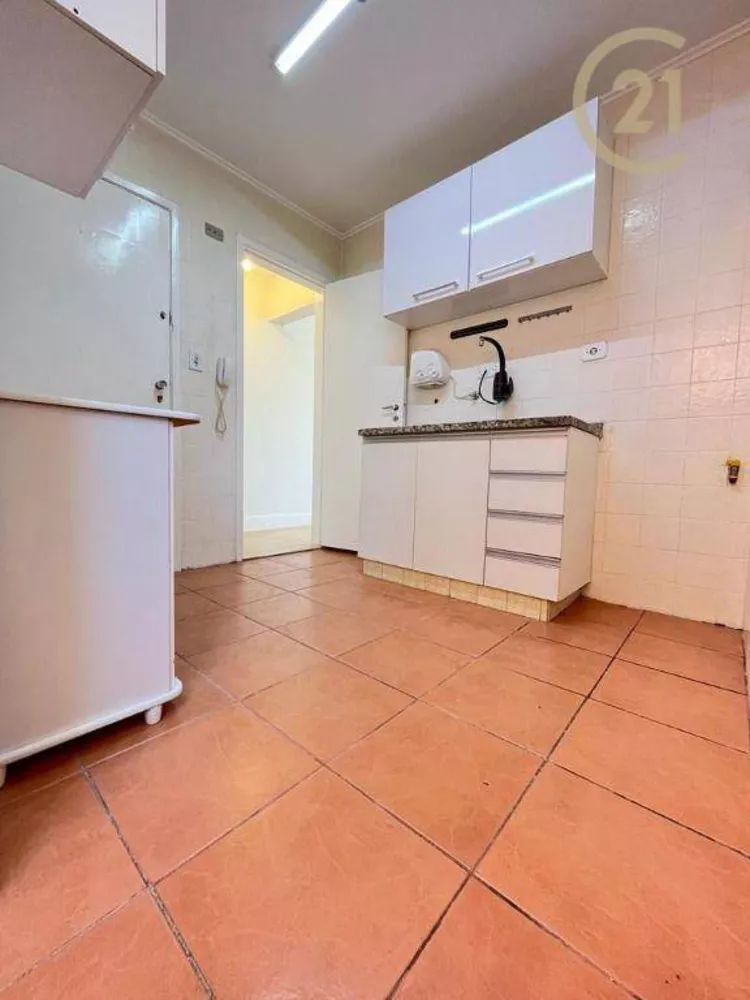 Apartamento à venda com 2 quartos, 70m² - Foto 6