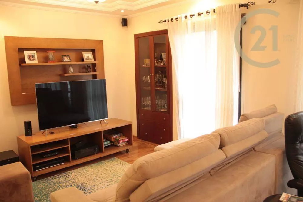 Apartamento à venda com 3 quartos, 130m² - Foto 4