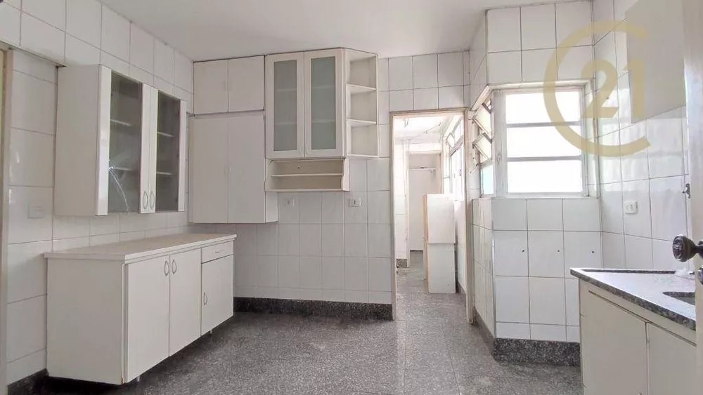 Apartamento à venda com 3 quartos, 96m² - Foto 9