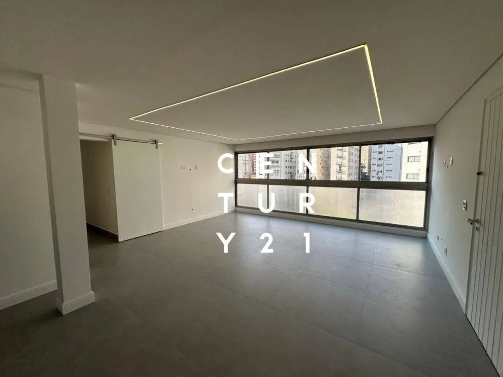 Apartamento, 3 quartos, 122 m² - Foto 1