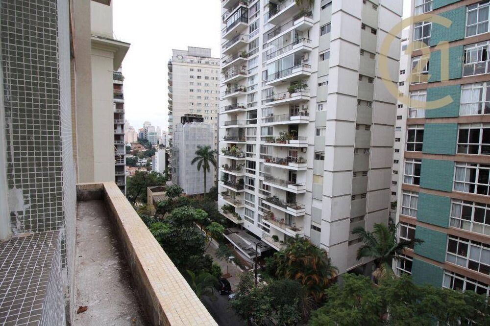 Apartamento, 5 quartos, 300 m² - Foto 1