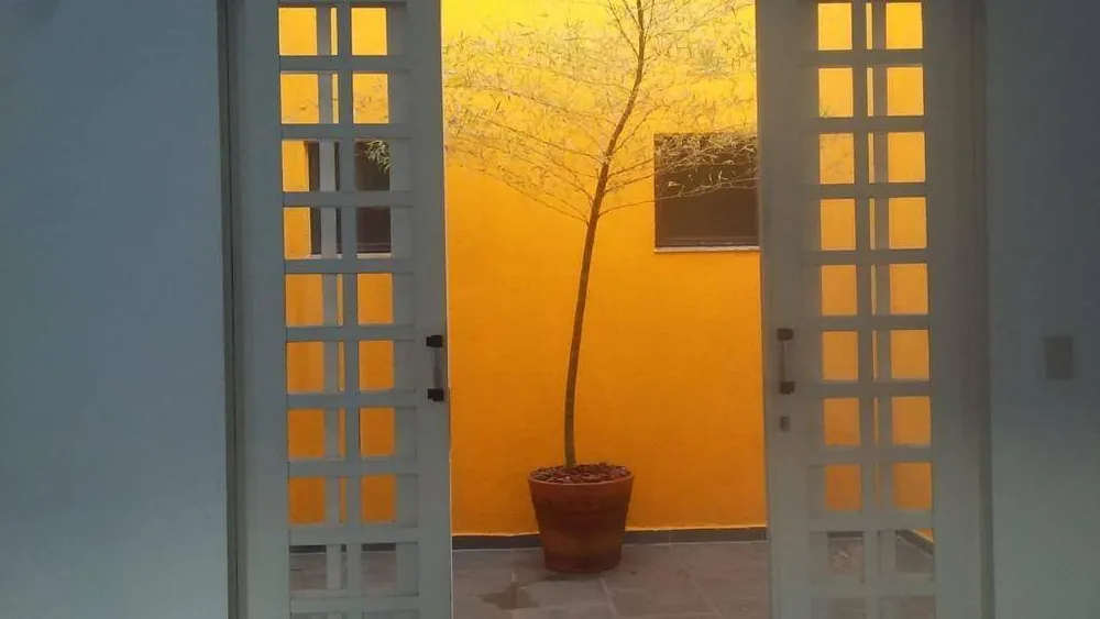 Sobrado, 3 quartos, 420 m² - Foto 1