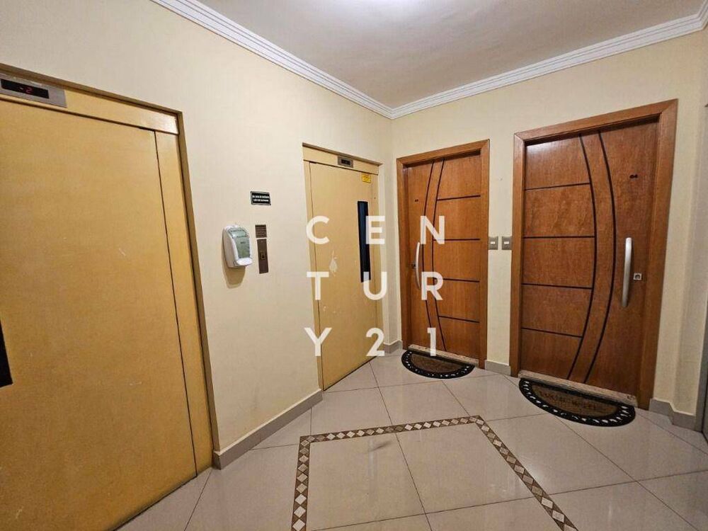 Apartamento à venda com 2 quartos, 68m² - Foto 2
