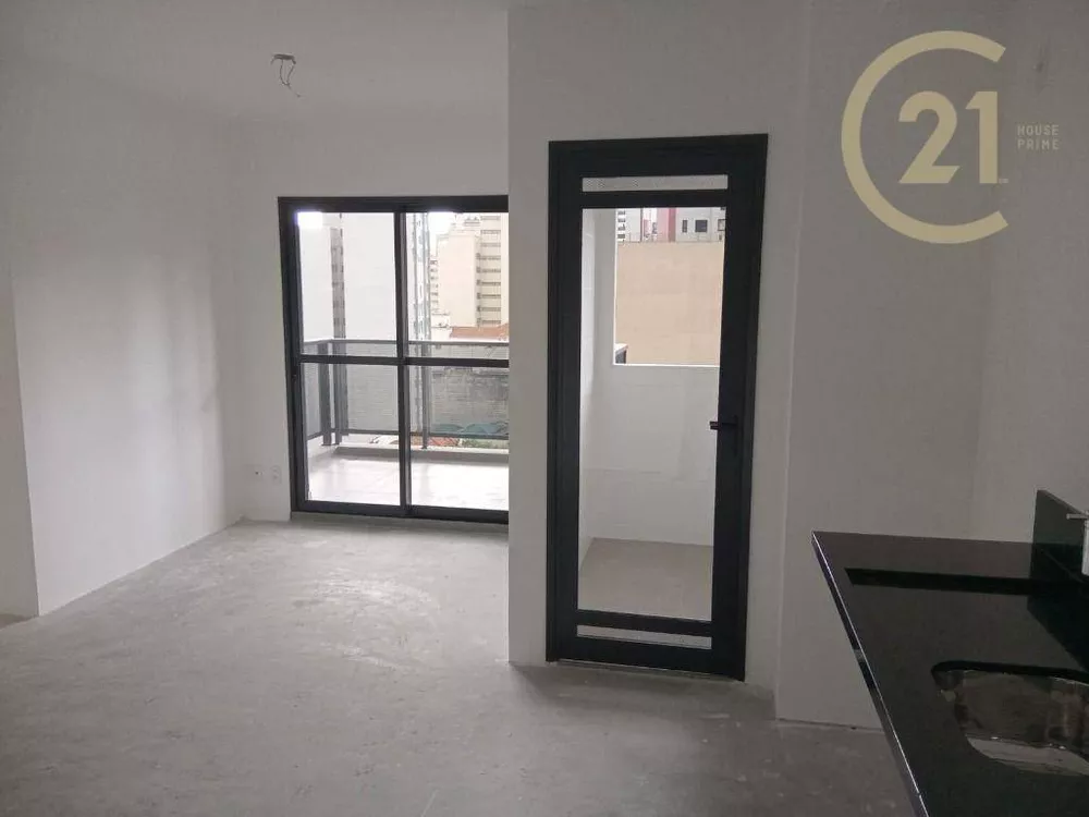 Apartamento à venda com 2 quartos, 72m² - Foto 3