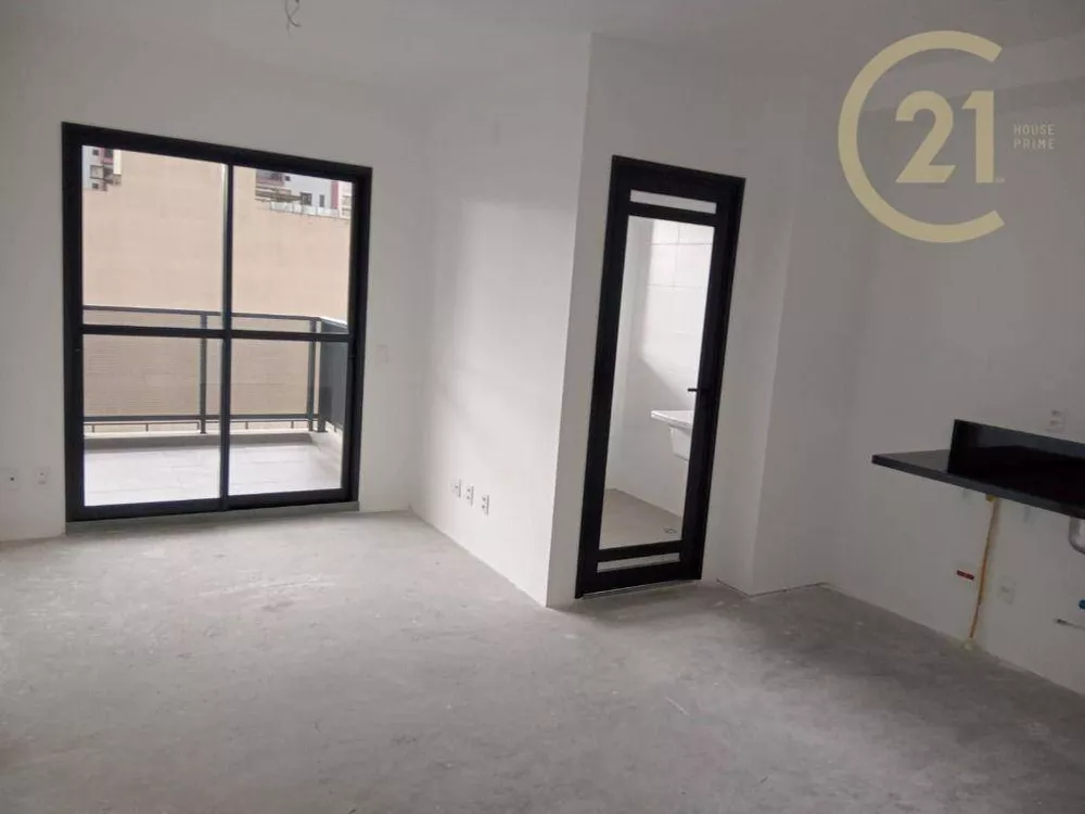 Apartamento à venda com 2 quartos, 72m² - Foto 2