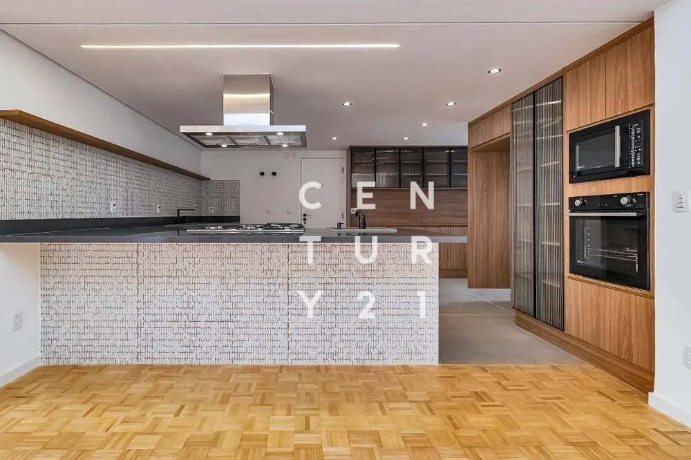 Apartamento, 3 quartos, 220 m² - Foto 2