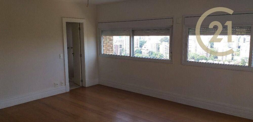 Cobertura à venda com 3 quartos, 420m² - Foto 1