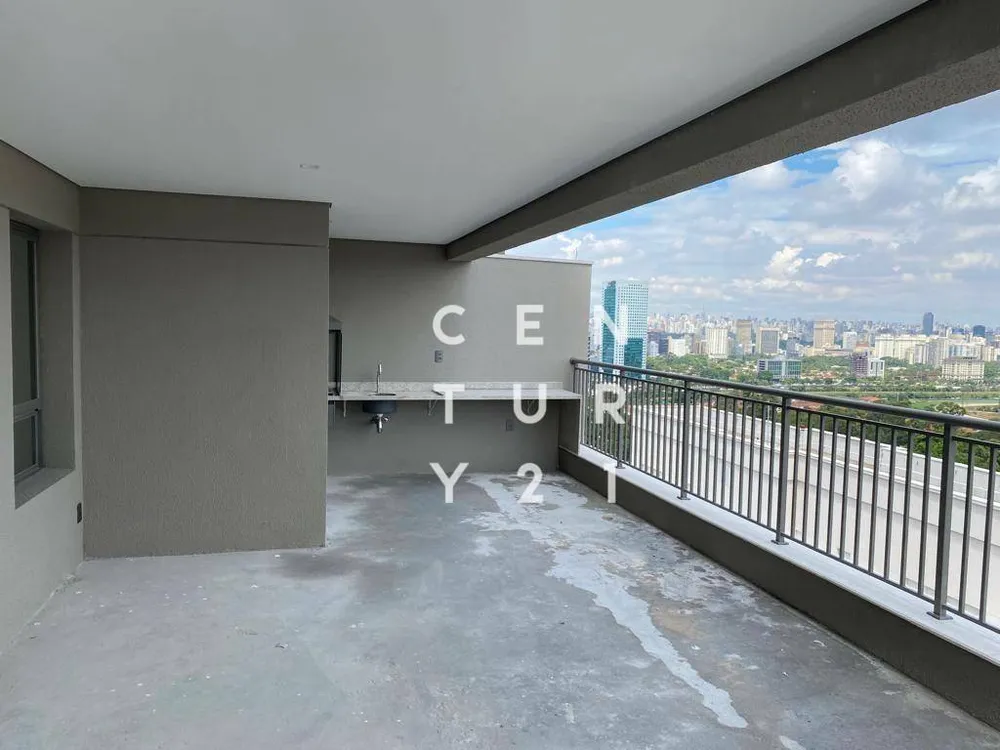 Apartamento, 3 quartos, 266 m² - Foto 1