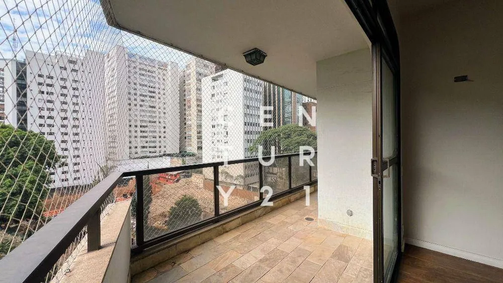 Apartamento, 3 quartos, 288 m² - Foto 1