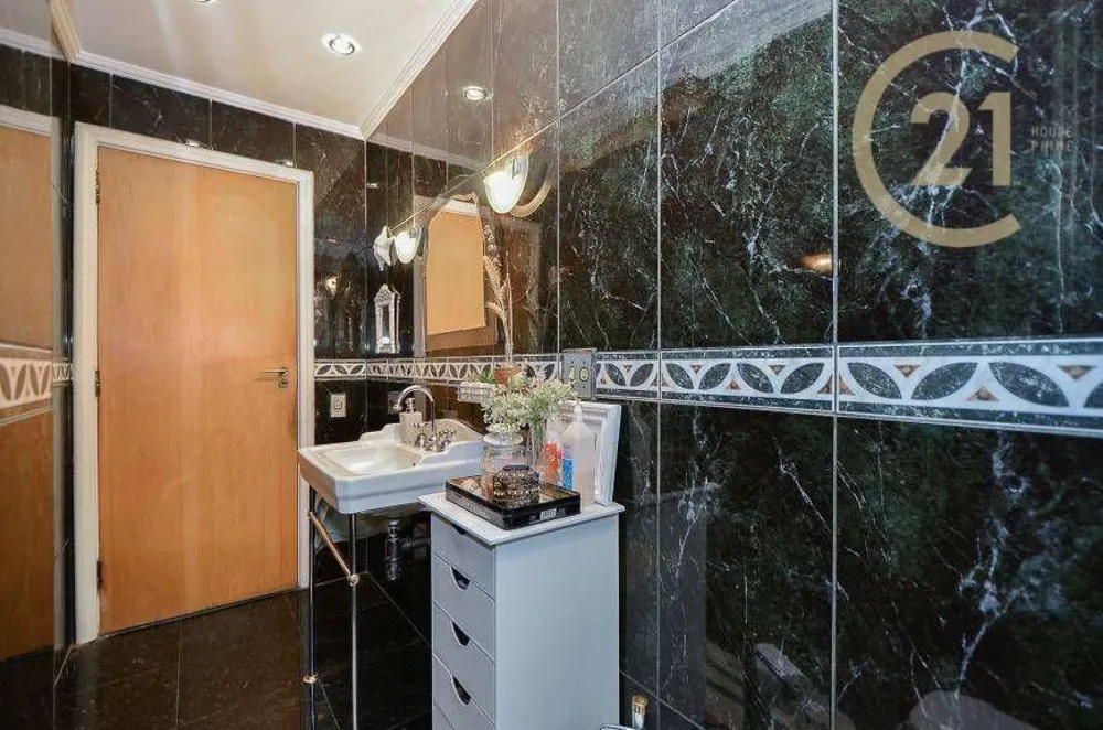Apartamento, 3 quartos, 150 m² - Foto 1