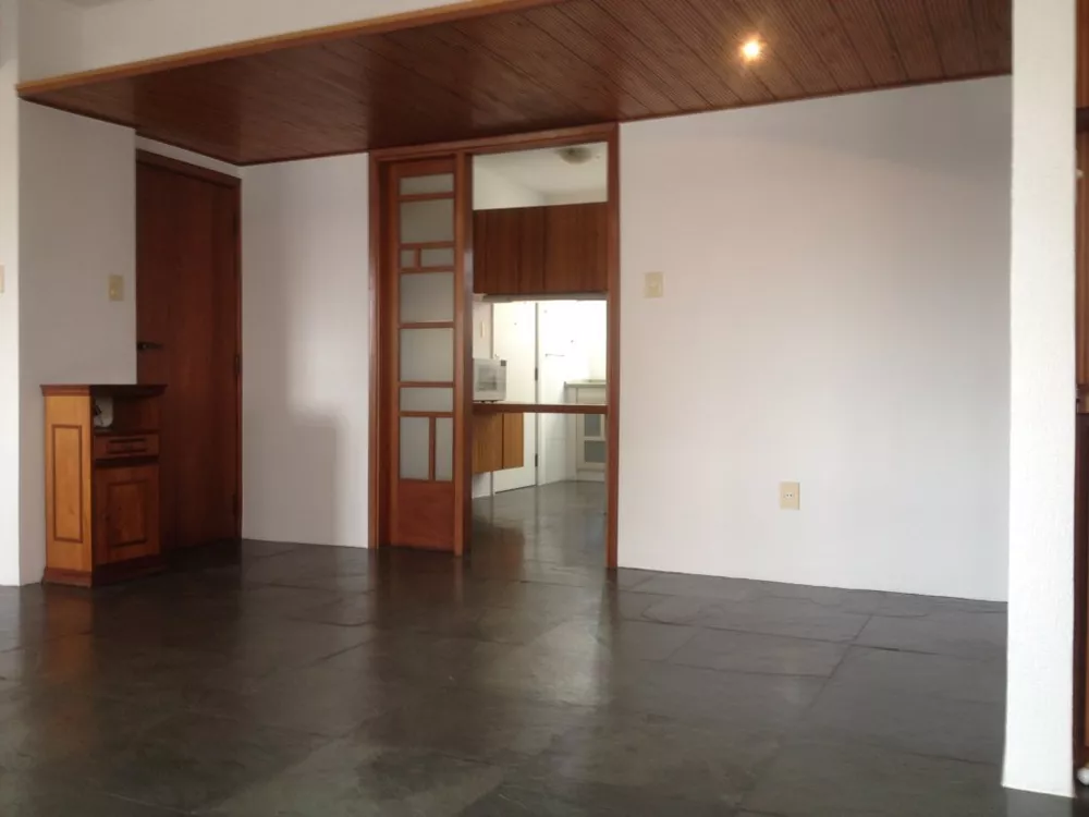 Apartamento à venda com 2 quartos, 162m² - Foto 1