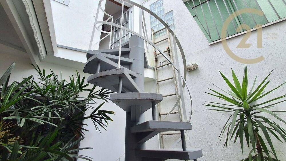 Casa, 3 quartos, 275 m² - Foto 35