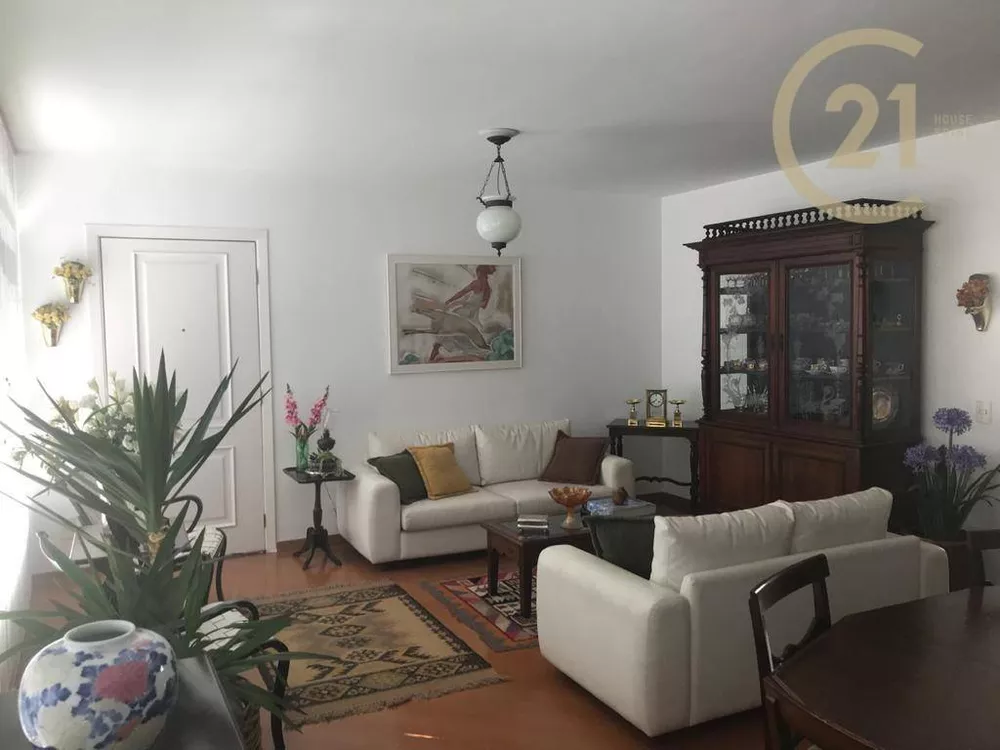 Apartamento à venda com 3 quartos, 125m² - Foto 2