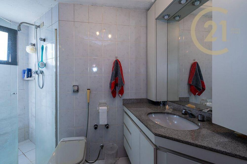 Apartamento, 4 quartos, 200 m² - Foto 1