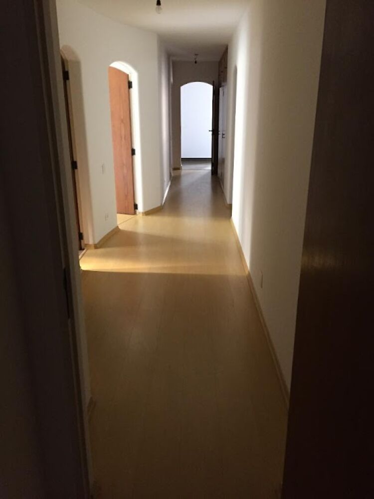 Apartamento para alugar com 4 quartos, 260m² - Foto 5