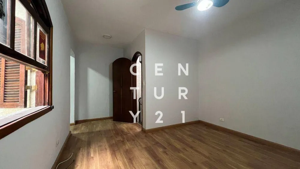 Sobrado, 3 quartos, 240 m² - Foto 4
