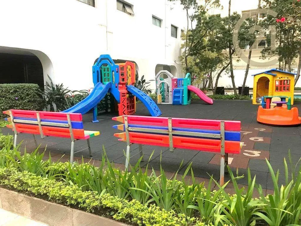 Cobertura, 3 quartos, 230 m² - Foto 2