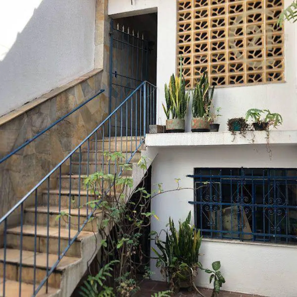 Casa, 6 quartos, 212 m² - Foto 1