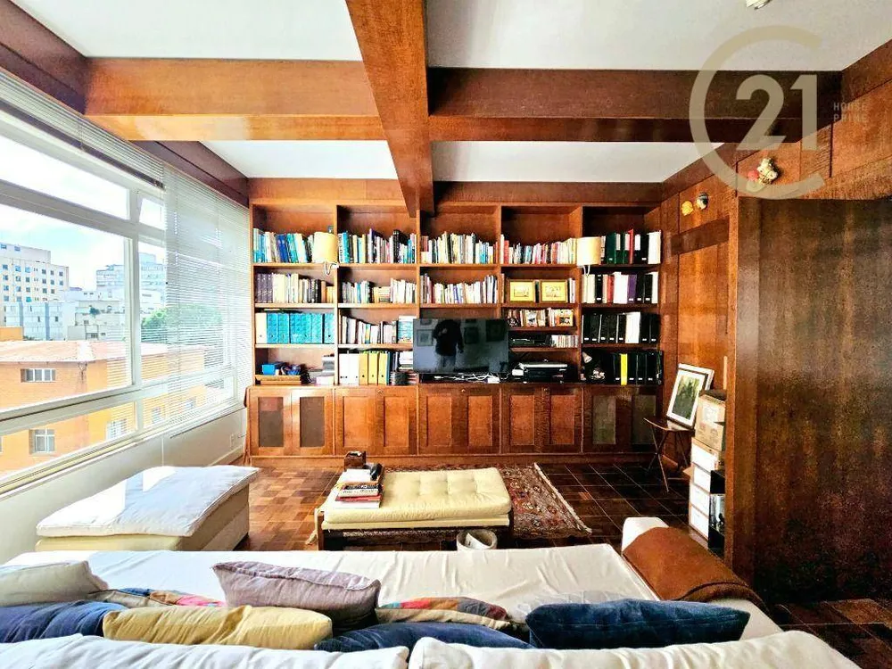 Apartamento, 3 quartos, 276 m² - Foto 1