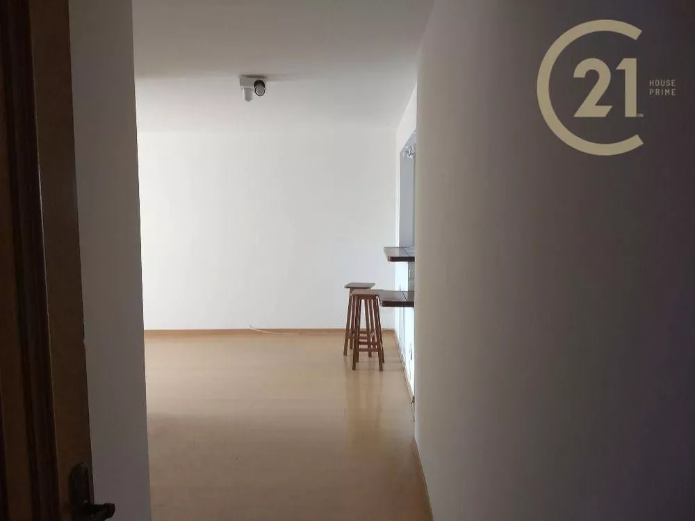 Apartamento à venda com 2 quartos, 68m² - Foto 1