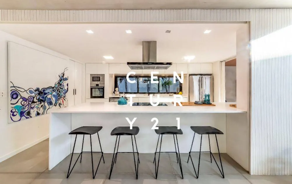 Casa, 3 quartos, 326 m² - Foto 1
