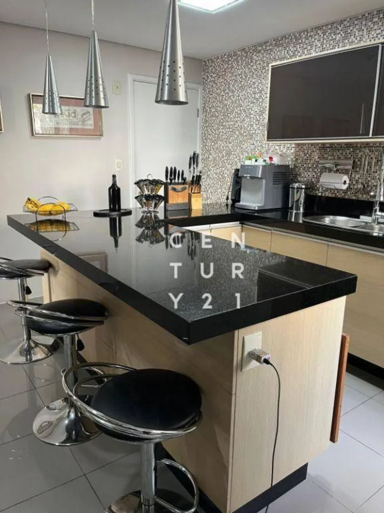 Apartamento, 3 quartos, 143 m² - Foto 2