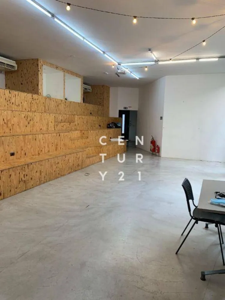 Prédio Inteiro, 700 m² - Foto 1