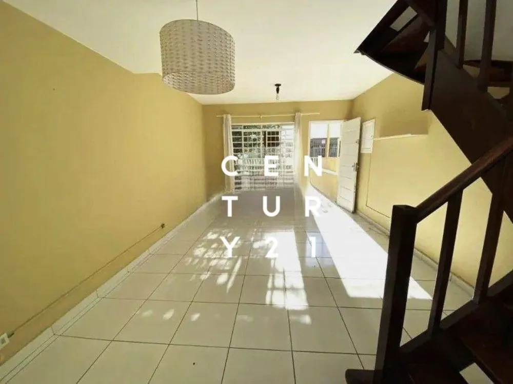 Casa, 2 quartos, 75 m² - Foto 1