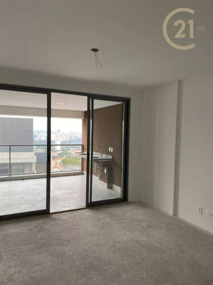 Apartamento à venda com 3 quartos, 122m² - Foto 1