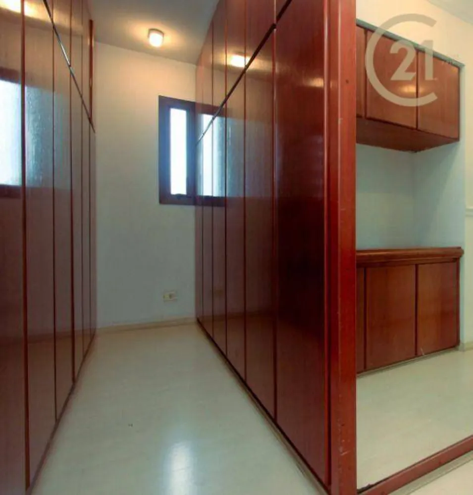 Apartamento, 3 quartos, 212 m² - Foto 2