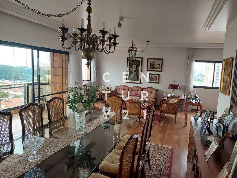 Apartamento, 3 quartos, 198 m² - Foto 1