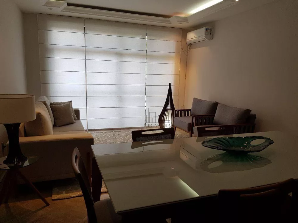 Apartamento, 3 quartos, 200 m² - Foto 1