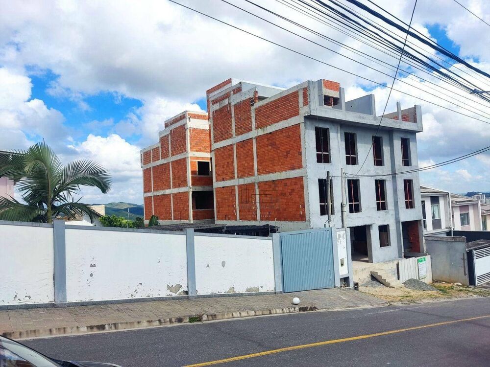 Apartamento à venda com 2 quartos, 83m² - Foto 9
