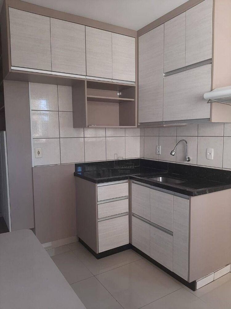 Apartamento à venda com 3 quartos, 181m² - Foto 6