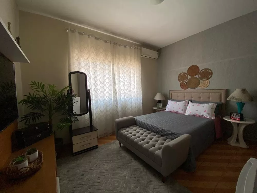 Casa, 4 quartos, 222 m² - Foto 8